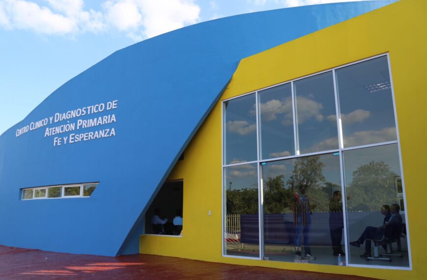 Presidente inaugura Centro Diagnóstico Fe y Esperanza