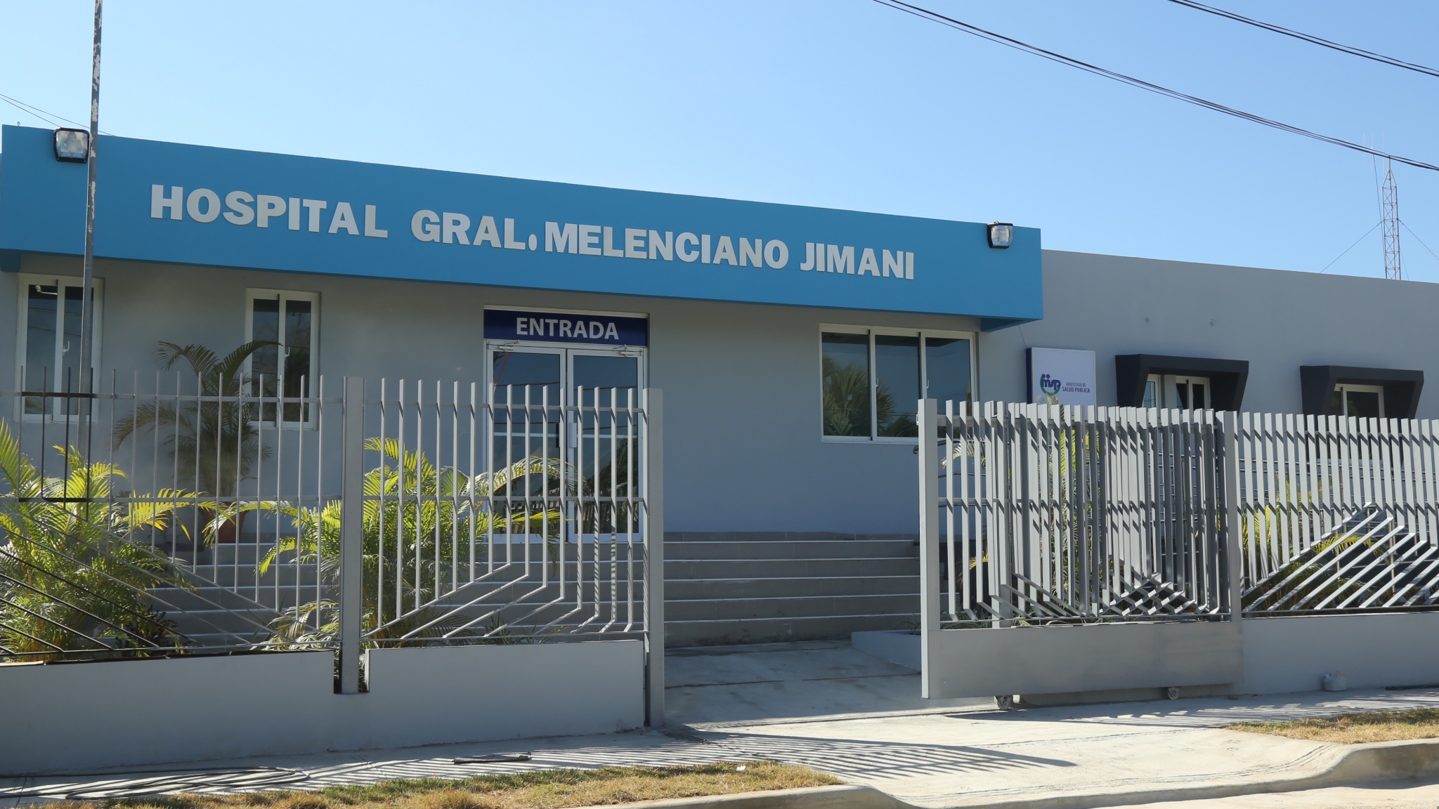 Lee más sobre el artículo Mejor salud para 16, 510 residentes en Jimaní; reciben ampliado y equipado hospital