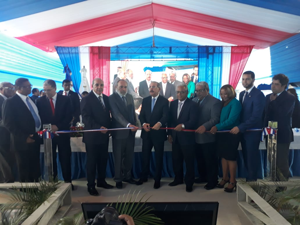 Lee más sobre el artículo La revolución en salud llega a Jamao al Norte con inauguración de nuevo hospital