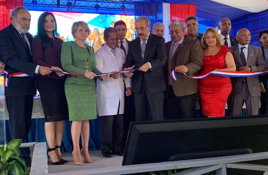 Inauguran hospital Regional Alejandro Cabral, de San Juan