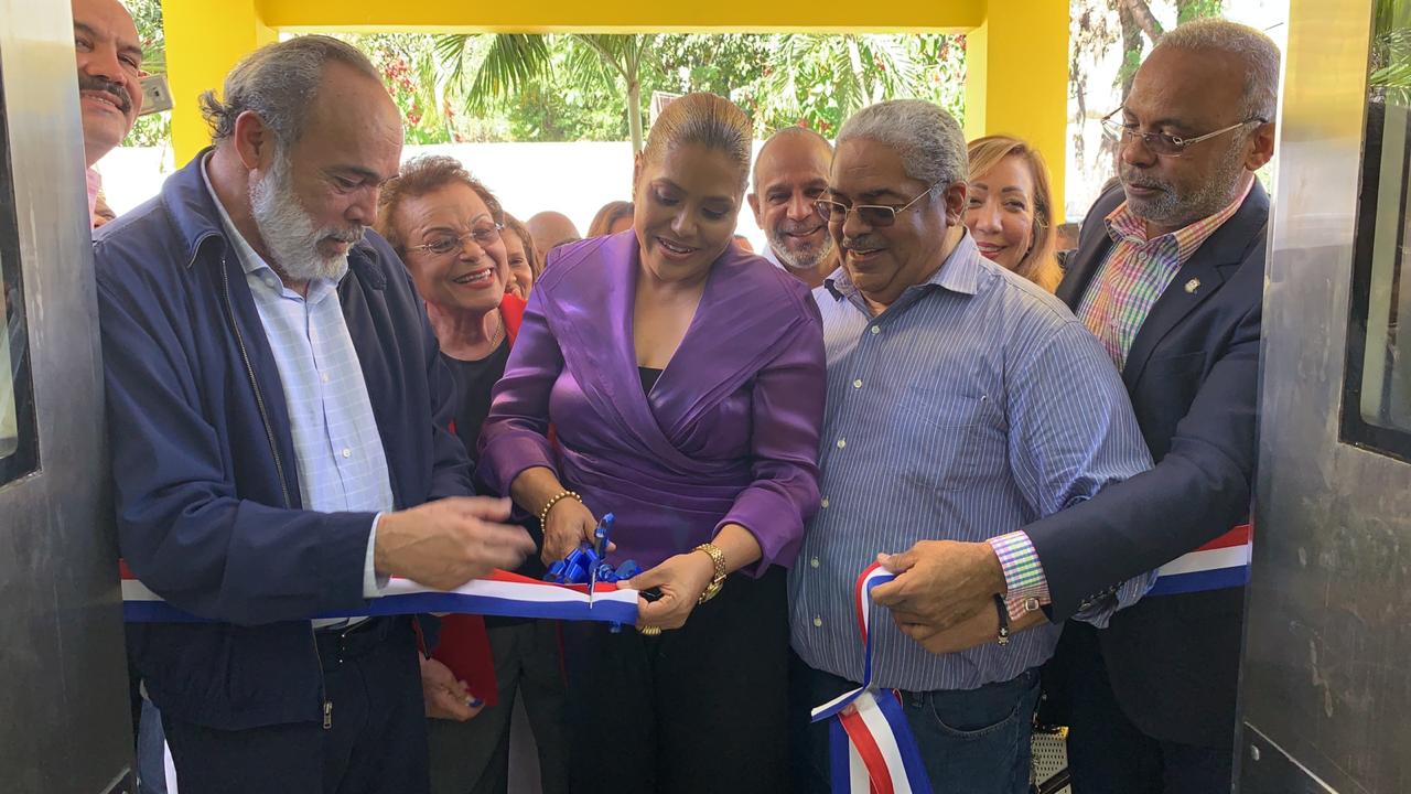 Lee más sobre el artículo Inauguran Emergencia del hospital Pedro E. Marchena y Centro de Primer Nivel en Bonao