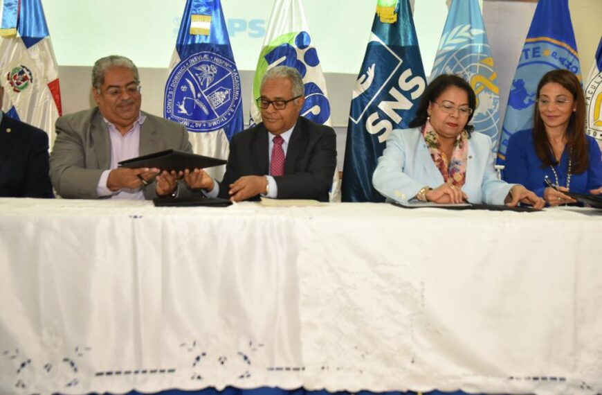 SNS con apoyo de la OMS/OPS, MS y UASD lanza Iniciativa HEARTS República Dominicana