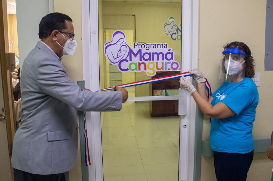 Lee más sobre el artículo SNS y UNICEF implementan programa Mamá Canguro en hospitales Juan P. Pina y Taiwán