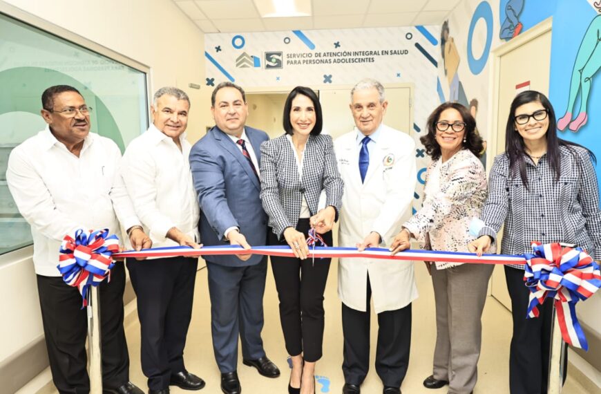 Primera dama y SNS inauguran Unidad Integral para Adolescentes en Ciudad Sanitaria