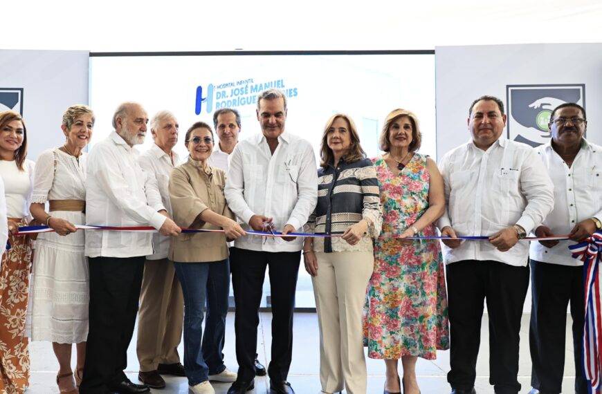 Presidente Abinader entrega remozamiento Hospital Infantil Dr. José Manuel Rodríguez Jimenes