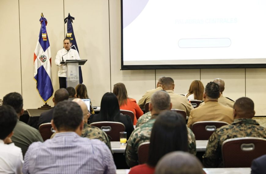SNS capacita personal hospitales sobre procedimiento atención a pacientes extranjeros